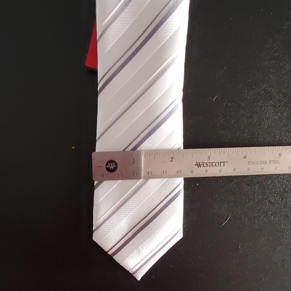 New Alfani Tie - Picture 3 of 3